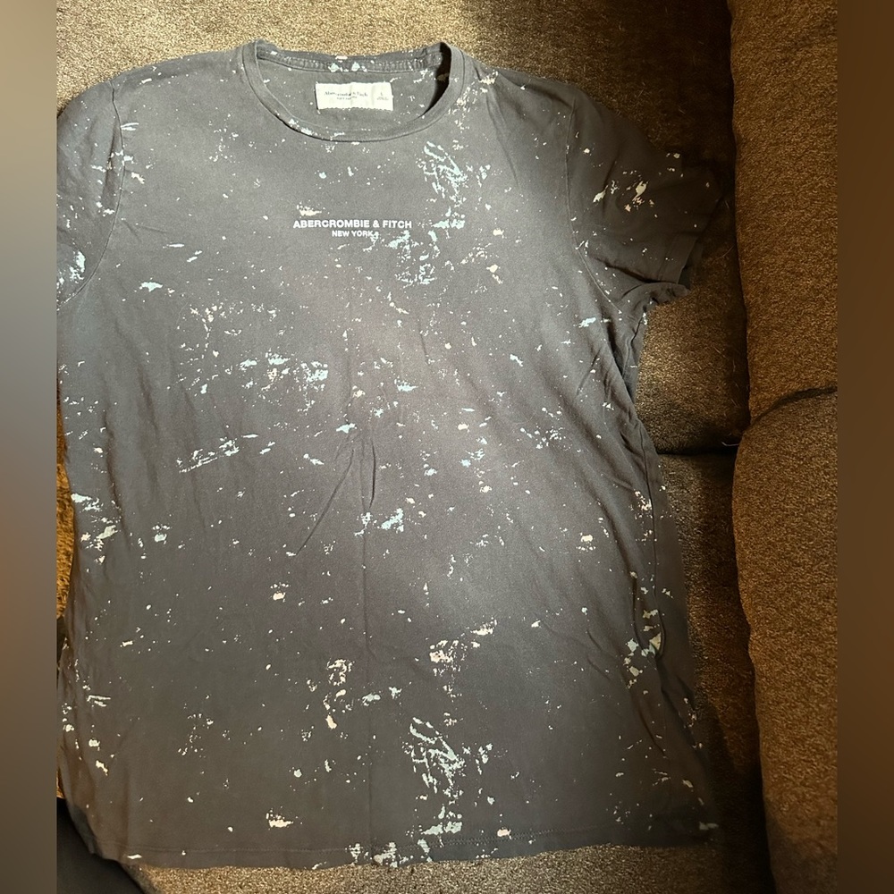 Mens Abercrombie & Fitch splatter tee